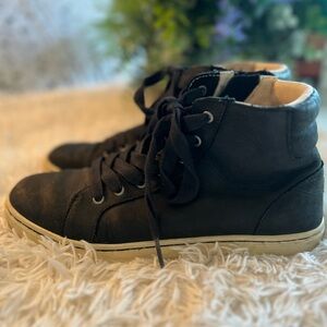 UGG boots size 7.5 in GUC
